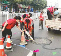 市區(qū)300余個(gè)“跳響”井蓋被修復(fù)，車輛經(jīng)過(guò)不再敢“吱聲”